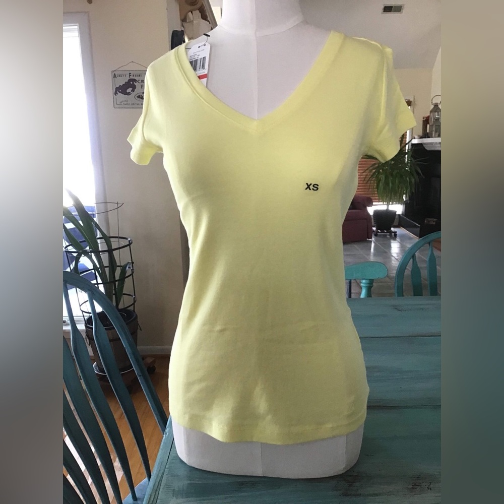 Nautica womens V-neck Tess size xsmall